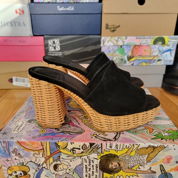 Magda Wicker - Black Suede Platform Mule - Picture 2 of 6